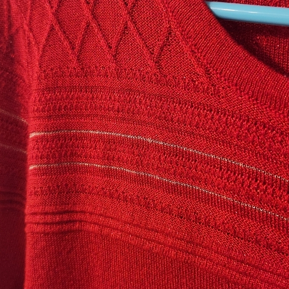 Liz Claiborne Vibrant Red Crew Neck Sweater - Picture 7 of 9